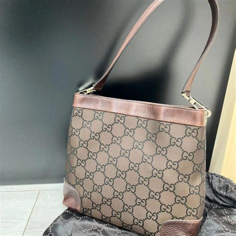 borsa gucci vendo canton ticino|Borsa Gucci NUOVA mai usata. .